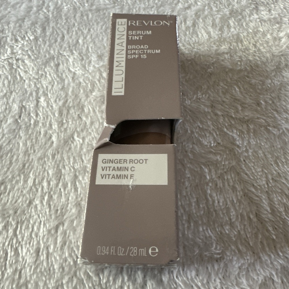 Revlon Illuminance Serum Tint SPF 15 Rich Sand 505 Expires‎ 2025